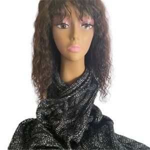 Black Scarf